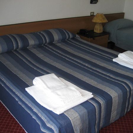 Niagara Hotel ริมินี ภายนอก รูปภาพ
