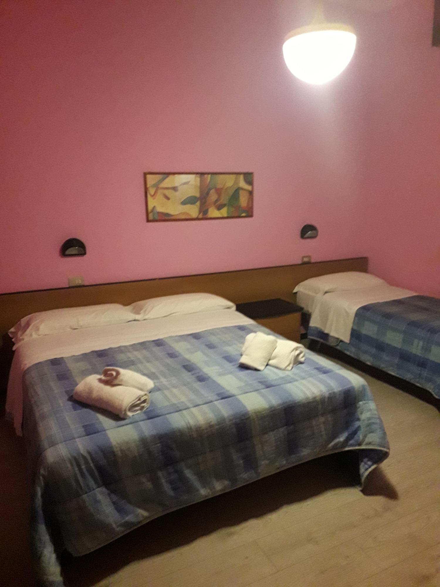 Niagara Hotel ริมินี ภายนอก รูปภาพ